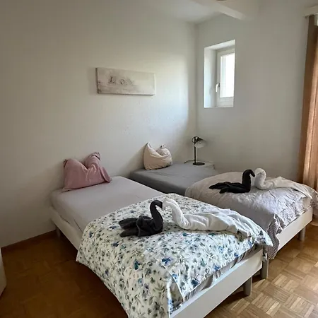 2 Aus41 0f R 8045 S1 Apartmán *