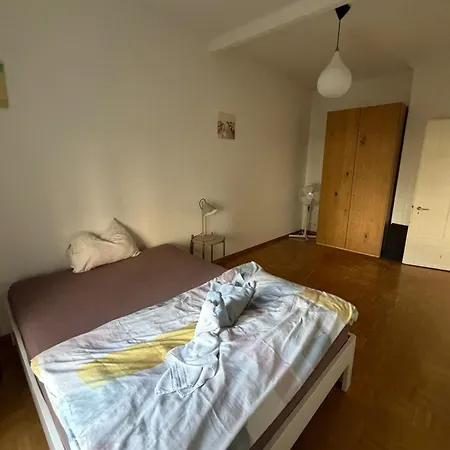 2 Aus41 0f R 8045 S1 Apartamento Zúrich