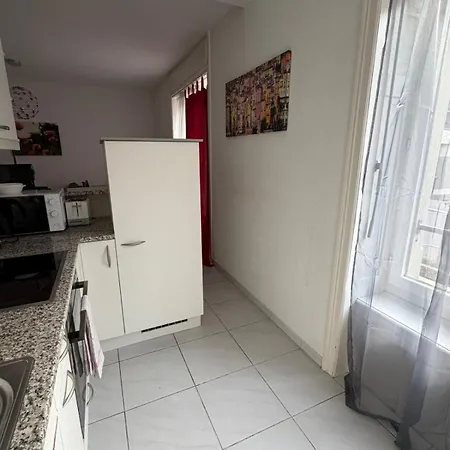 2 Aus41 0f R 8045 S1 * 苏黎世